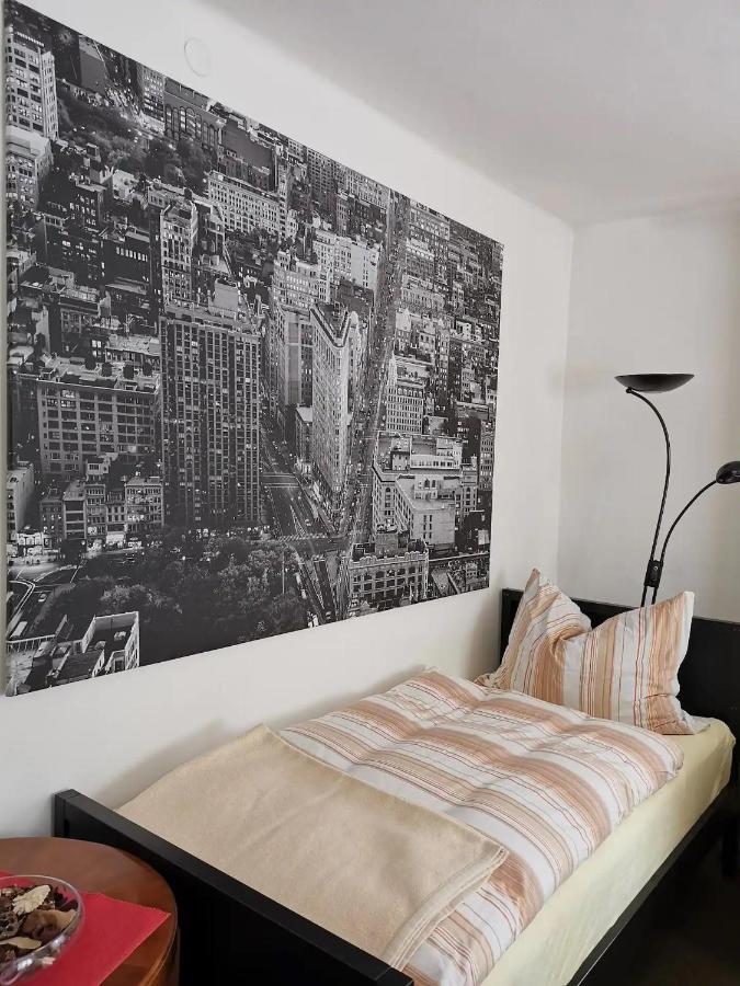 70Qm 3-Zimmer Apartment Am Tauernradweg In Hallein Bei Salzburg, Nahe Berchtesgaden, Rossfeld, Kehlsteinhaus, Obersalzberg, Watzmann, Schoenau Am Koenigsee, Bad Vigaun, Schloss Hellbrunn, Burg Hohen Salzburg, Burg Hohen Werfen # Beherbergungsbetrieb Exterior foto